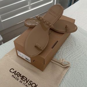 Carmen Sol Italian Maria jelly sandals nude size 8